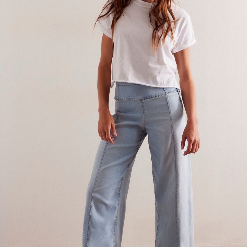 We The Free spotlight high rise wide-leg jeans NWT